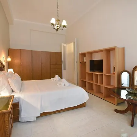 Aegean Elegance Apartment Ermoupoli
