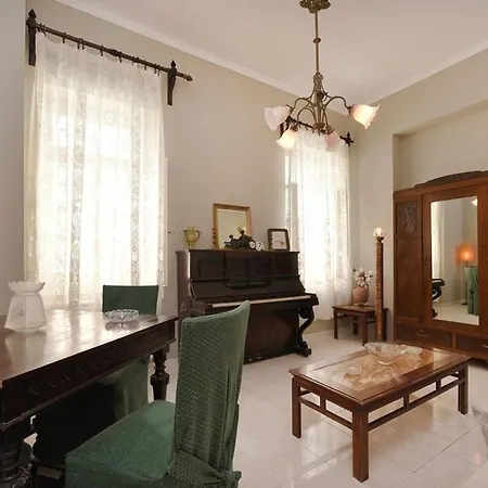 Aegean Elegance Apartment